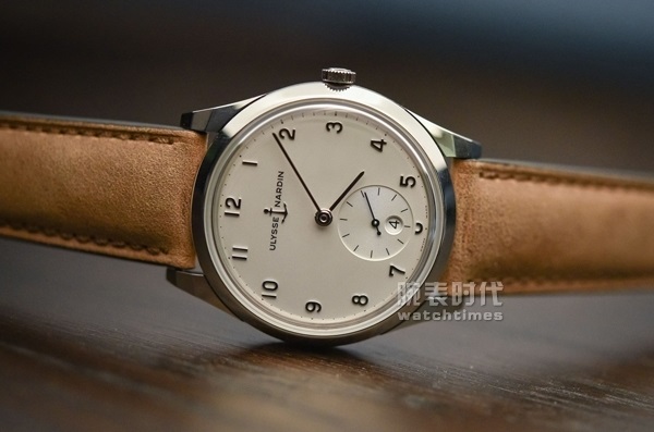 Ulysse Nardin ha lanciato un nuovo orologio replica Paul David dorato