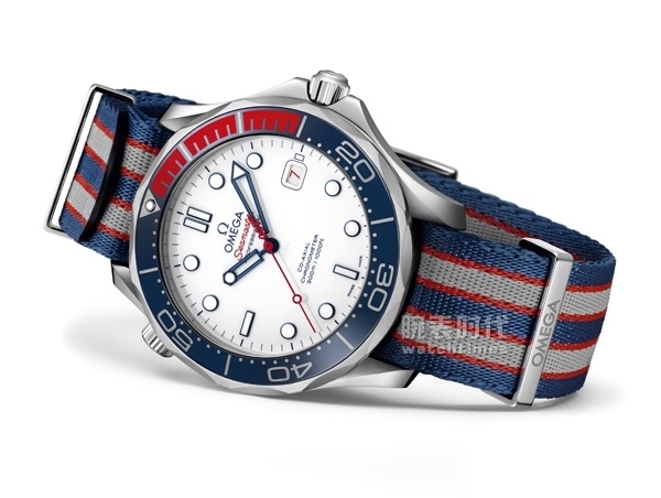 Orologio subacqueo replica Omega Seamaster da 300 metri “Commander” in edizione limitata